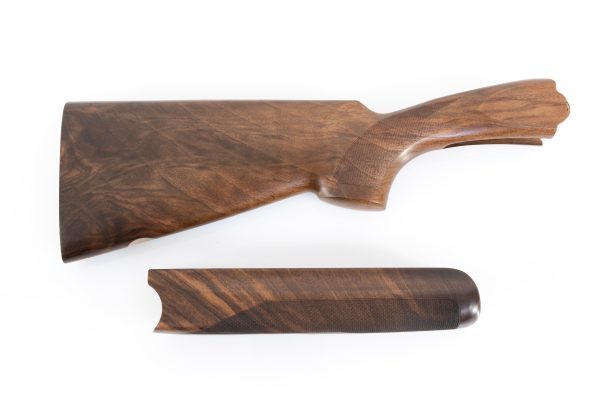 Beretta 682 Left Hand Sporting Wood Set | 12GA 1 ½  x 2 3 8  | SN#: 24B-0283 For Sale